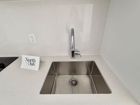 For Lease - 3071 Trafalgar Rd Road Unit# 1607, Oakville, Ontario - Photo 5