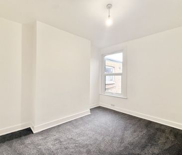 2 bed Flat Oban Road, Southend-on-Sea, SS2 - Photo 1