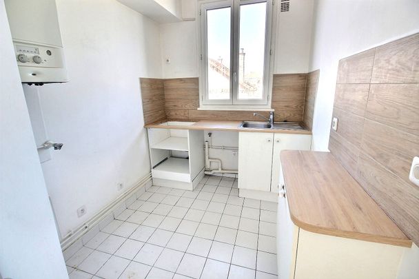 Apartment - Photo 1