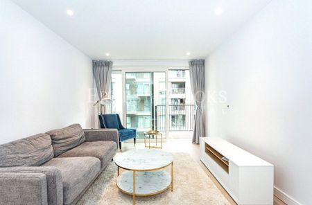 Fairwater House, 1 Lockgate Road, SW6 2YE - Photo 2