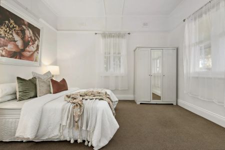 3 Bedroom Home - Photo 3