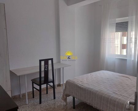 APARTMENT WITH 3 BEDROOMS AND 1 BATHROOM IN SAN GINÉS, CARTAGENA - Photo 3