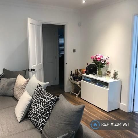 2 bedroom maisonette to rent - Photo 1