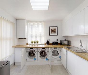 7 bedroom house share to rent - Photo 1