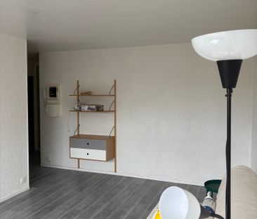 STUDIO MEUBLE AVEC PARKING - Photo 2