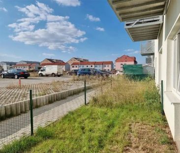 Byt 1+kk v novostavbě se soukromou předzahrádkou, komorou a parkova... - Фото 2