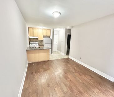 For Lease - 11 Thirty Third Street Unit# 104, Toronto, Ontario - Photo 3