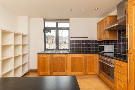 Bradley House, St. Stephens Avenue, Bristol, BS1 - Photo 3