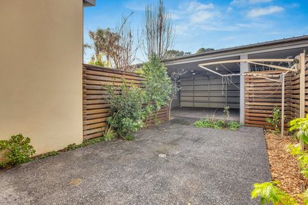 68A Woolton Avenue, Thornbury VIC 3071 - Photo 2