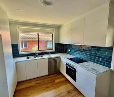 HANDY LOCATION! - Photo 3