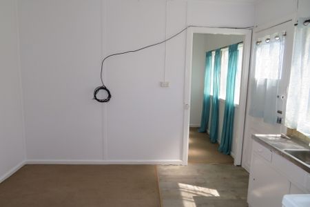 CBD LOCATION! - Photo 4