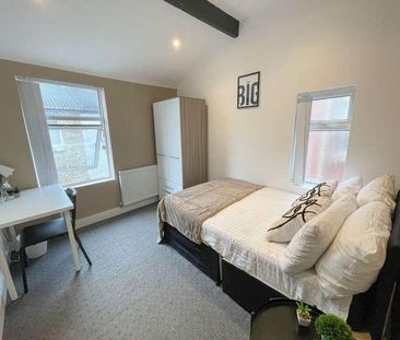 Romer Road, L6 - Photo 4