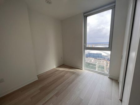 For Lease - 357 King Street Unit# 3708, Toronto, Ontario - Photo 2