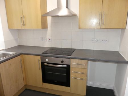 2 bedroom property to rent - Photo 4