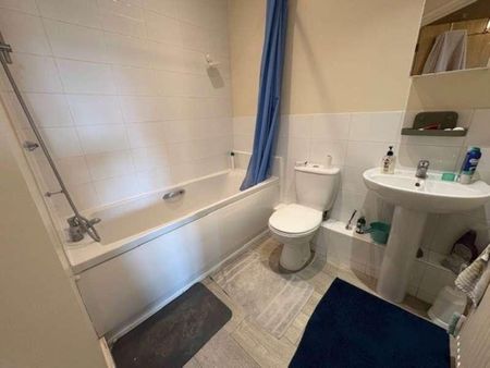 Pettacre Close, West Thamesmead, SE28 - Photo 3