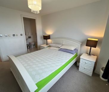 2 bedroom apartment to rent - Photo 6