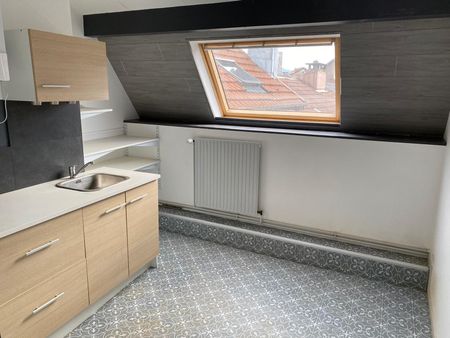 Location Appartement 2 pièces 44m² REMIREMONT 88200 - Photo 4