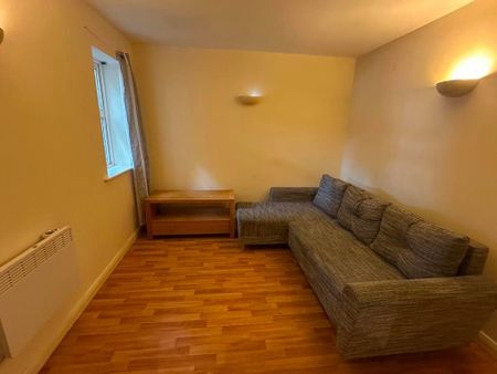 1 bedroom flat to rent - Photo 2