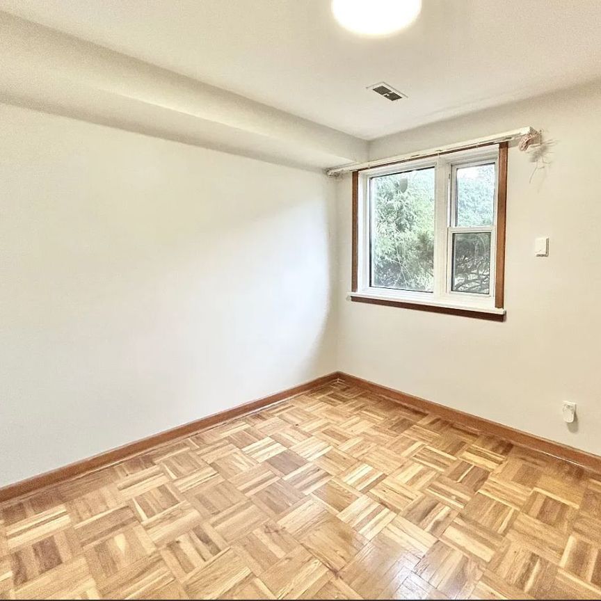 For Lease - 3 Bondhead Place Unit# Lower, Toronto, Ontario - Photo 1
