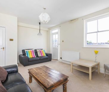 £2,650 pcm - Available 22/02/2026 - Part Furnished - Photo 2