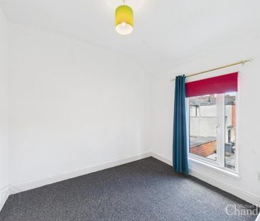 83 Frenchpark Street, Belfast, BT12 6HZ - Photo 4