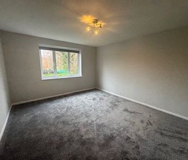 2 bedroom apartment to rent Clowser Close, Water Gardens, Sutton, SM1 - Photo 4