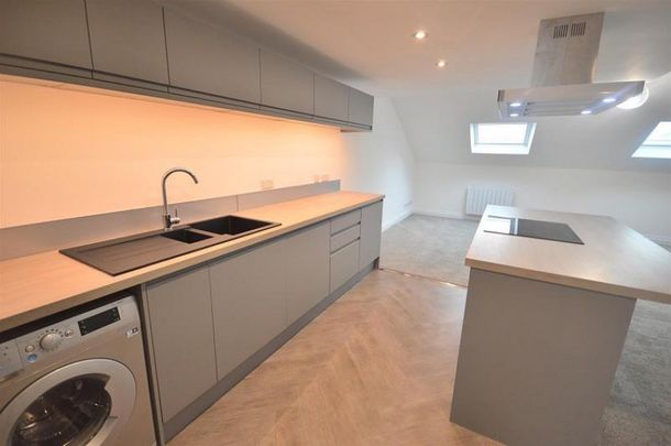 1 Bedroom Apartment To Let - Photo 1