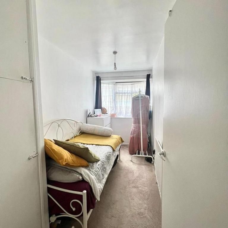 4 bedroom house share to rent - Photo 1