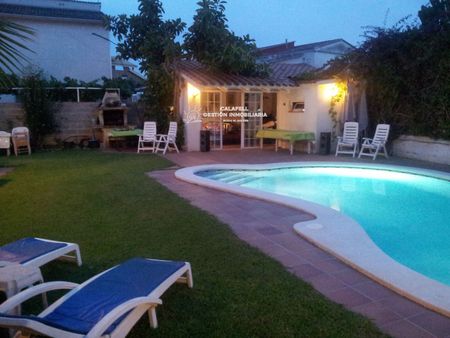 Casa o chalet de alquiler en De la Segarra, Calafell Residencial - Photo 4