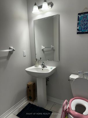 For Lease - 110 yale Drive, Hamilton, Ontario - Photo 1