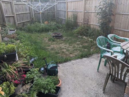 5 bedroom terraced house to rent - Photo 2