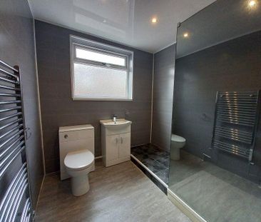 2 bedroom terraced house to rent - Photo 6