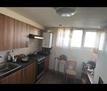 Room in a Shared Flat, Palmers Road, N11 - Photo 5
