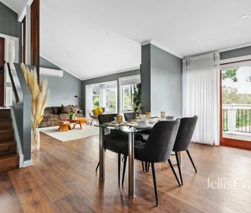 Elevated Style, Spectacular Views & Complete Family Comfort - Photo 6