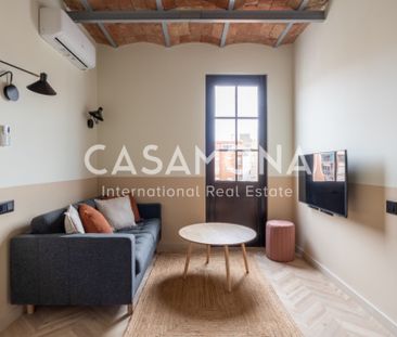 Bright And Fully Renovated 3-Bedroom Apartment In Poble Nou - Photo 3