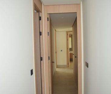 4 bedroom luxury Apartment for rent in Málaga, Andalusia - Photo 4