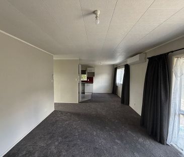 Secure & tidy 3 Bed 1 Bath Standalone House - Photo 6