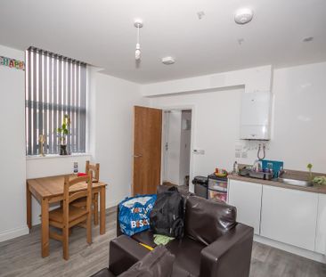 2 bedroom house share to rent - Photo 3