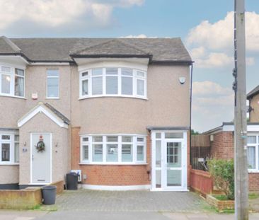 2 bedroom end of terrace house to rent - Photo 2