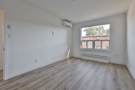 For Lease - 2841 Keele Street Unit# 8, Toronto, Ontario - Photo 2