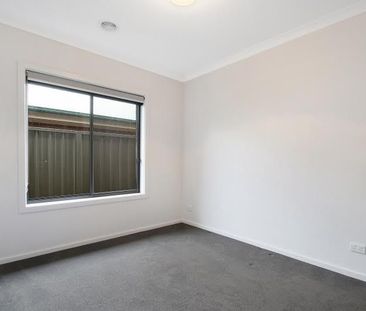 Your Dream Home Awaits at 133 Whitebox Circuit - Photo 3