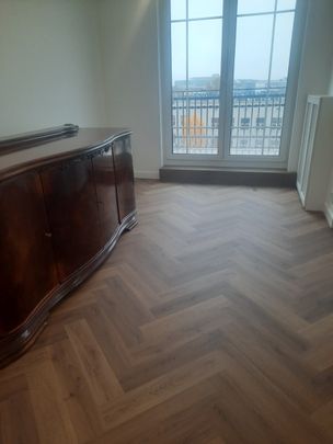 Czteropokojowe w kamienicy z tarasem i balkonami. - Photo 1