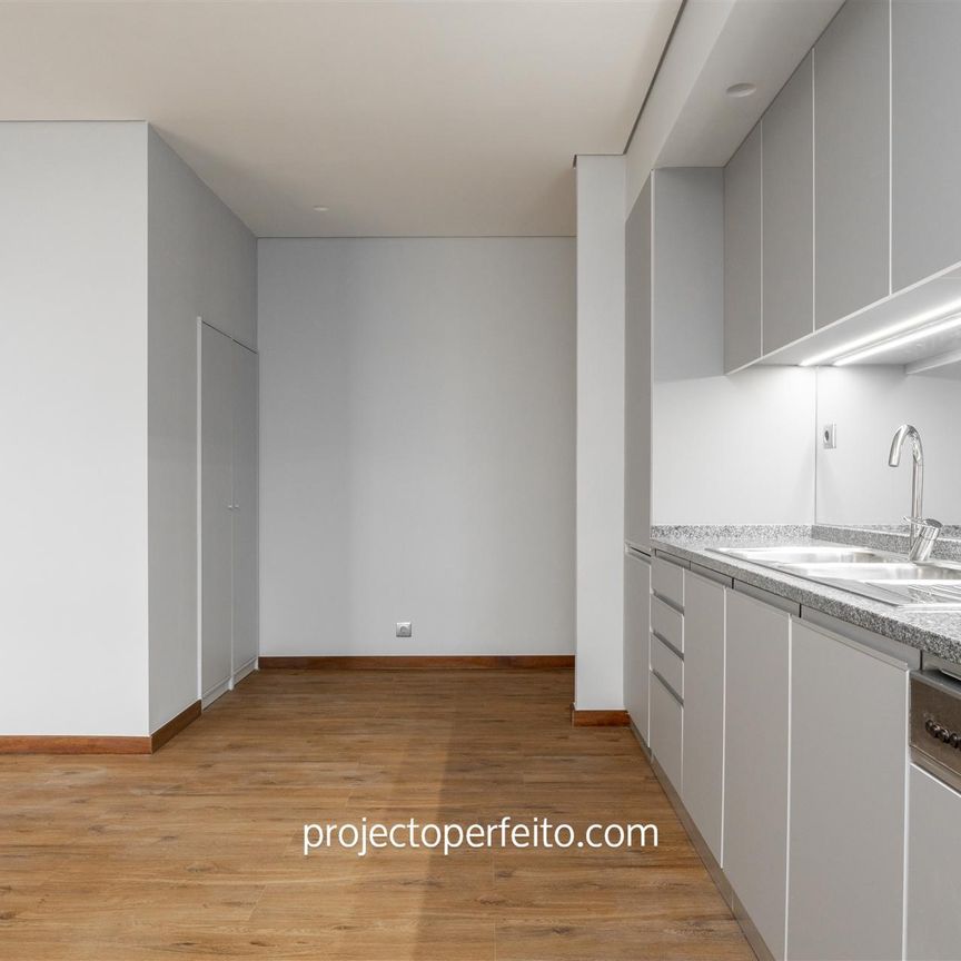 Apartamento T1 Arrendamento em Arcozelo,Vila Nova de Gaia - Photo 1