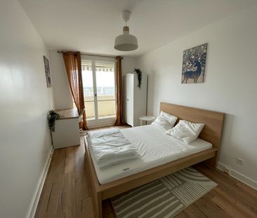 Location Appartement 5 pièces 90m² - Photo 4