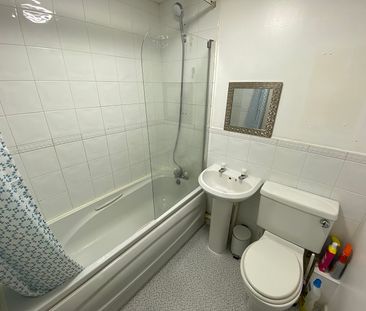 Coleridge Crescent, Killay, Swansea, SA2 - Photo 4