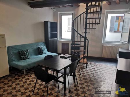 Quadrilocale Borgo Garimberti 18, Centro Storico, Parma - Photo 2