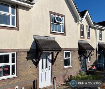 2 bedroom terraced house to rent - Photo 2