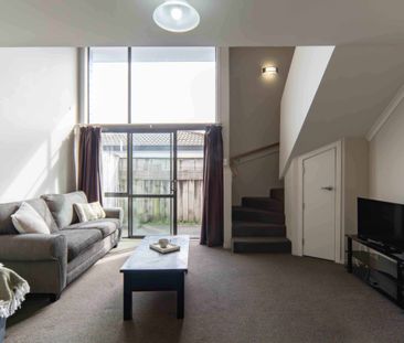 Furnished Apartment Near the City - Photo 2