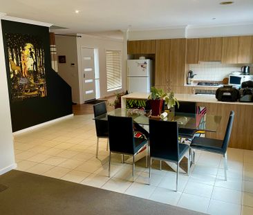 Brunswick West - Photo 3