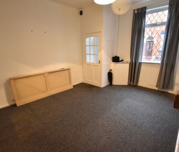 Beauchamp Street, Ashton-under-Lyne - Photo 2